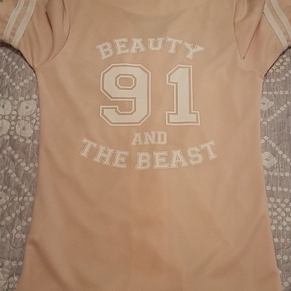 Small Boxlunch Beauty and the Beast Jersey - Picture 2 of 3